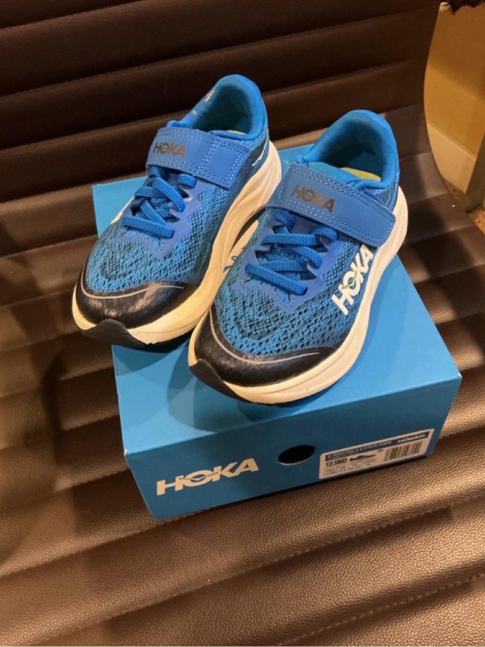 Kids HOKA ONE ONE Rincon 4 sneakers blue and white in boy size 12.5